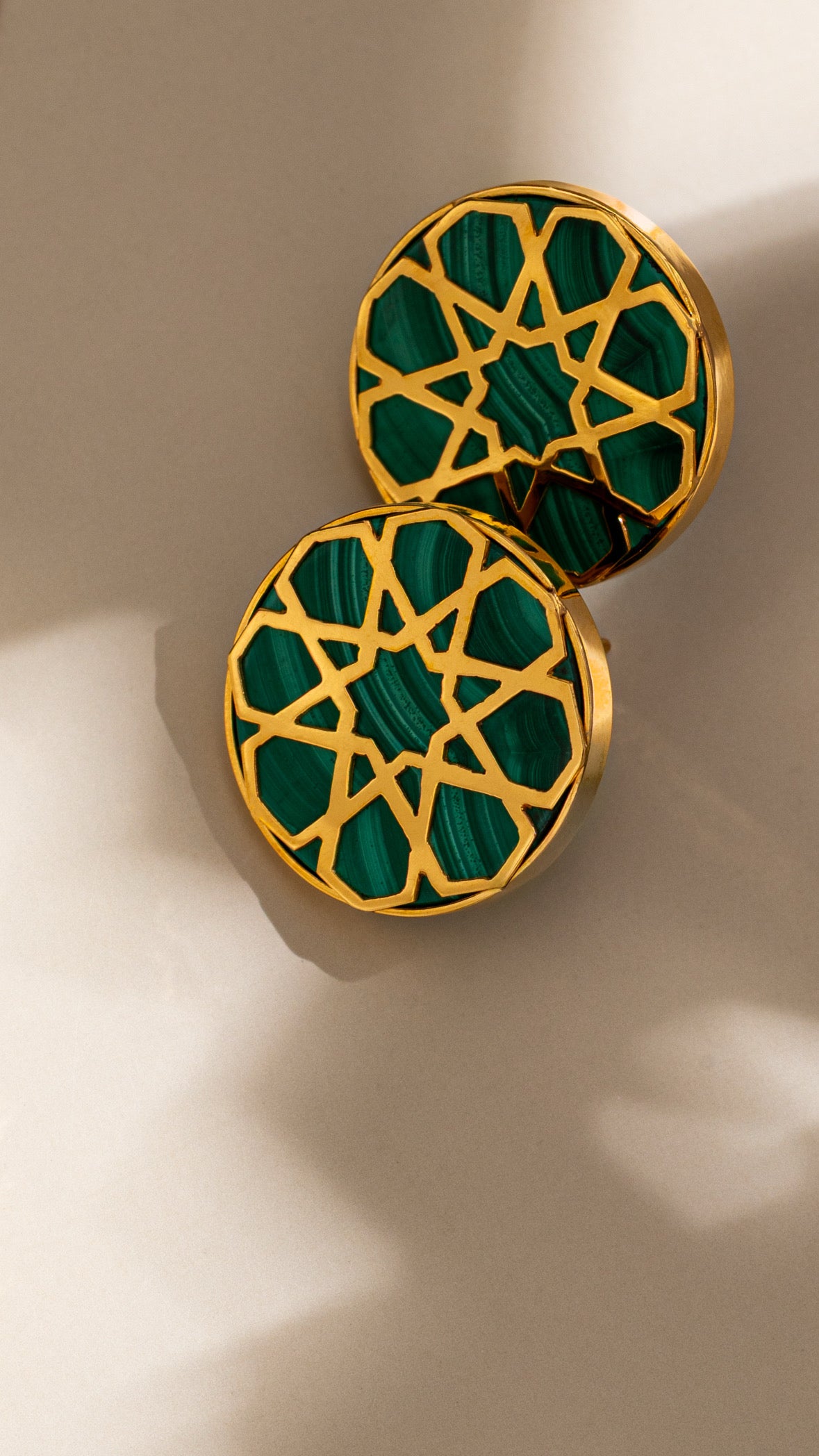 Arabie Earrings 18k Gold with Malachite