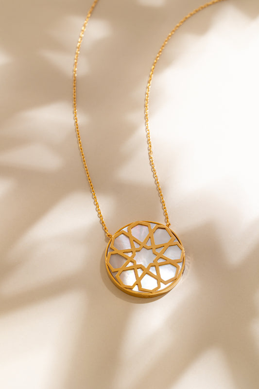 Arabie Necklace crafted in 18k yellow gold with White MOP