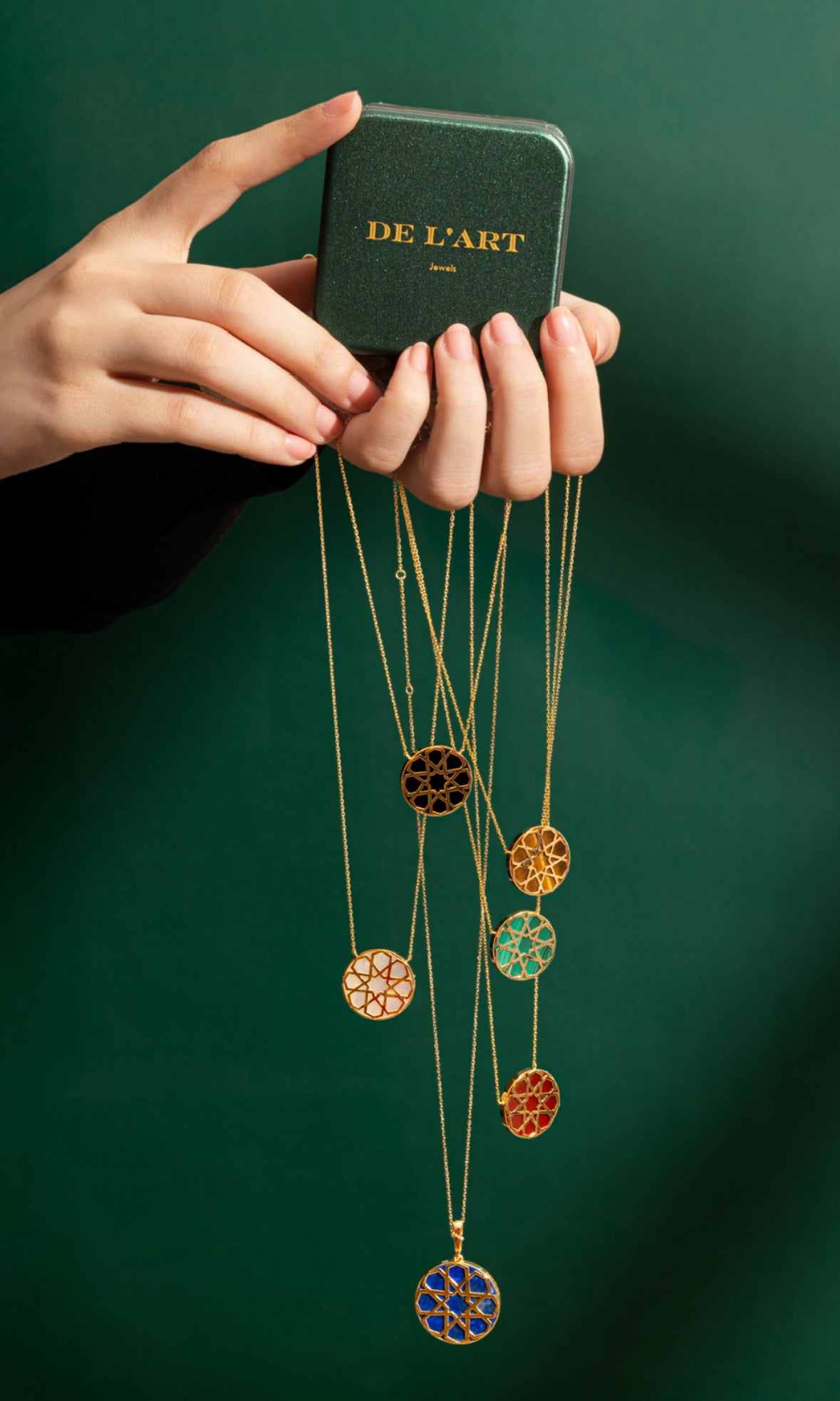 Arabie Necklace crafted in 18k yellow gold with natural green Malachite stone.